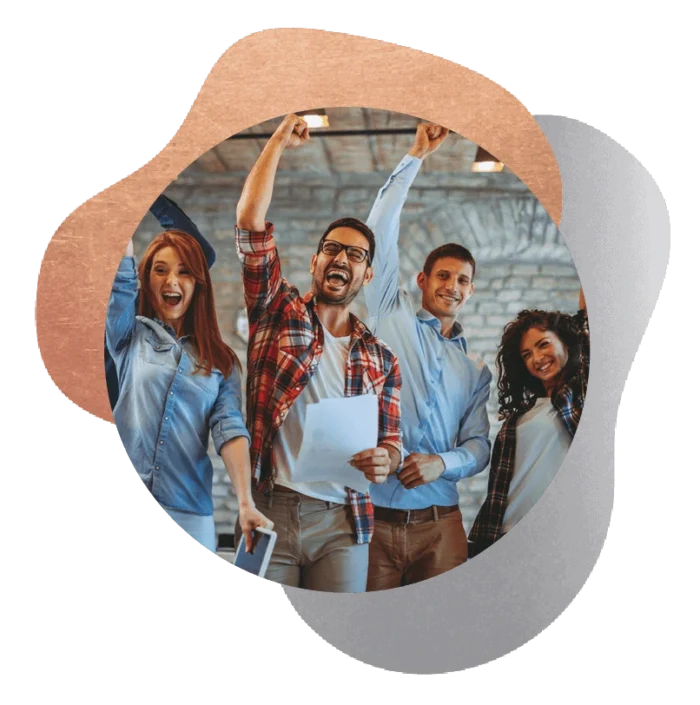 Portraits de clients et de leurs animaux, accompagnés de témoignages sur les bienfaits des produits AniGreat.